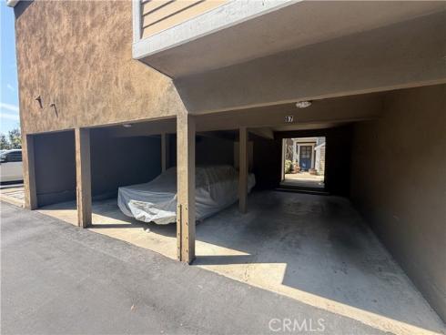 700 E Lake  67 , Orange, CA