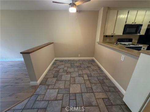 700 E Lake  67 , Orange, CA