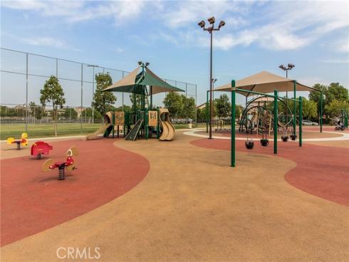 223 Sparkleberry Avenue, Orange, CA