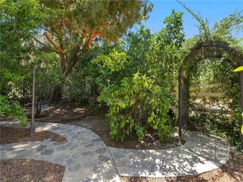 752 N Creekview  , Orange, CA
