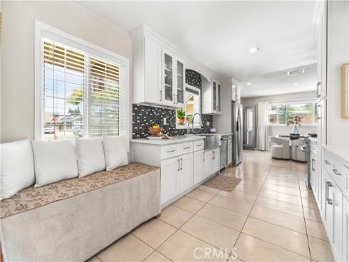 702 E Cumberland , Orange, CA