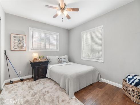 702 E Cumberland , Orange, CA