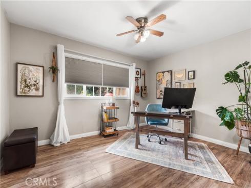 702 E Cumberland , Orange, CA
