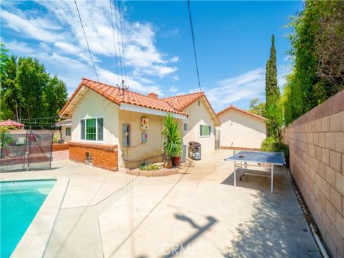 702 E Cumberland , Orange, CA