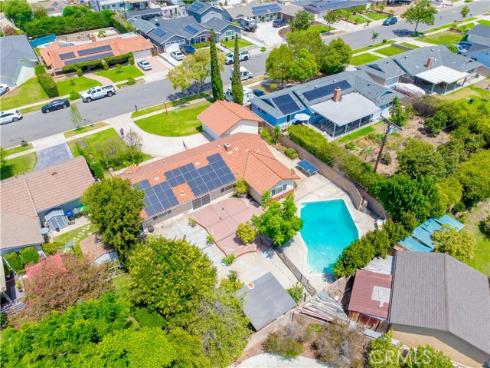 702 E Cumberland , Orange, CA