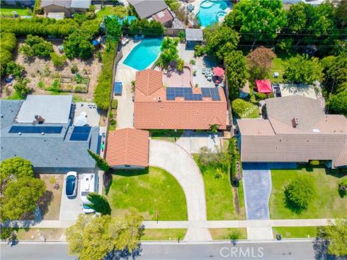 702 E Cumberland , Orange, CA