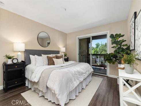 227 S Cross Creek D , Orange, CA