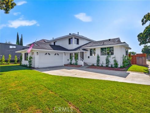 1482 N Grand  , Orange, CA