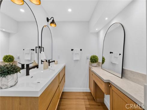 1482 N Grand  , Orange, CA