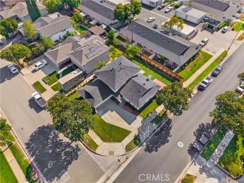 1482 N Grand  , Orange, CA