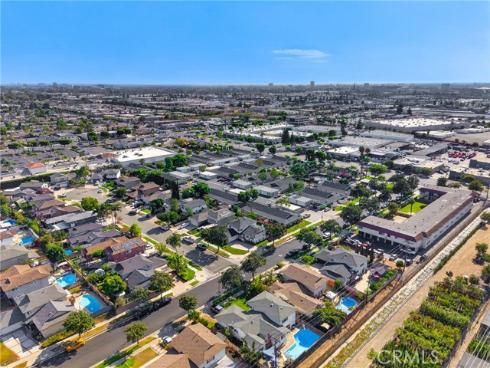 1482 N Grand  , Orange, CA