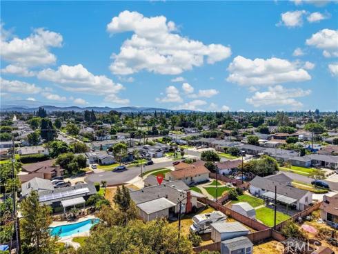 1126 N Center Street, Orange, CA
