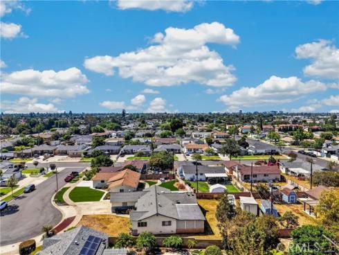 1126 N Center Street, Orange, CA