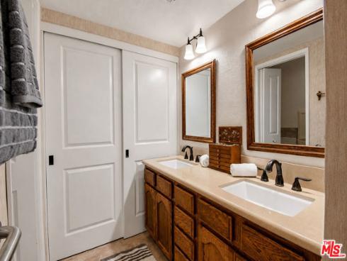 2517 N Millstream Lane, Orange, CA