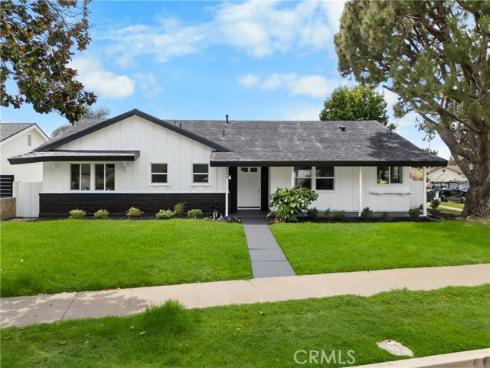 3230 N Pinewood Street, Orange, CA
