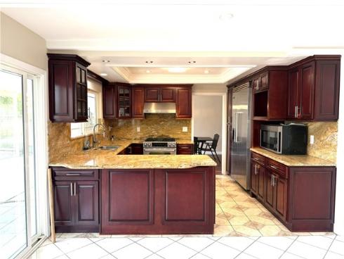 2705 N Kennedy , Orange, CA
