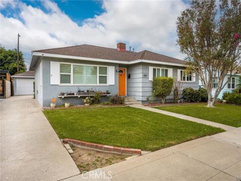 1334 E Collins , Orange, CA