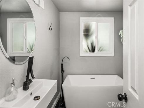 1334 E Collins , Orange, CA