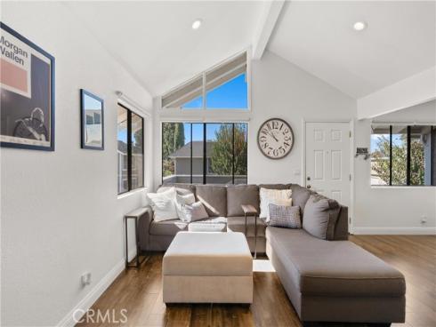700 W Walnut 25 Avenue, Orange, CA