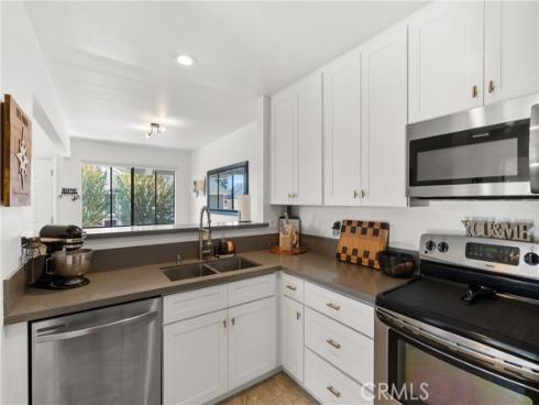 700 W Walnut 25 Avenue, Orange, CA