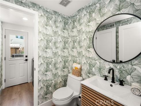 397 S Schug  , Orange, CA