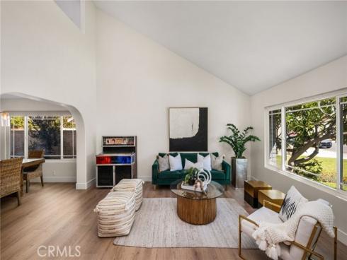 397 S Schug  , Orange, CA