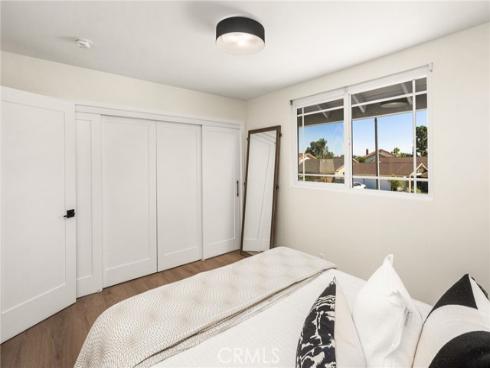397 S Schug  , Orange, CA