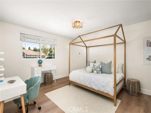 397 S Schug  , Orange, CA