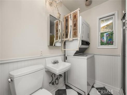 349 N Pine , Orange, CA