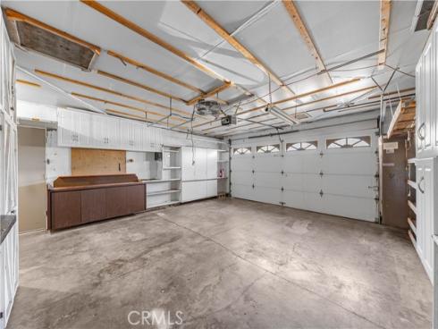 2580 N Robinhood , Orange, CA