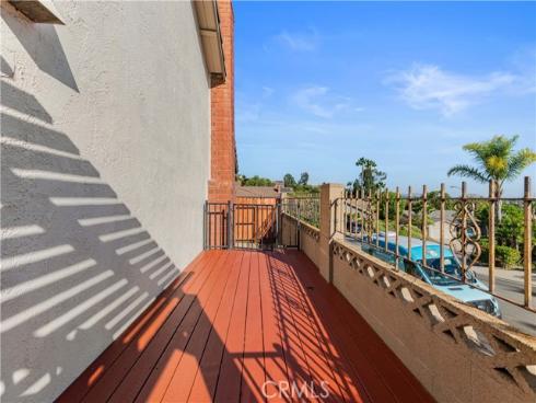 2580 N Robinhood , Orange, CA