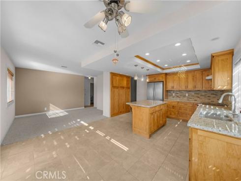 2580 N Robinhood , Orange, CA