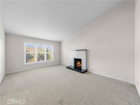 2580 N Robinhood , Orange, CA