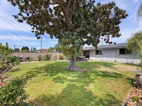 2028 W Maple   Avenue, Orange, CA