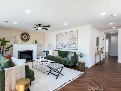 527 N Park  , Orange, CA