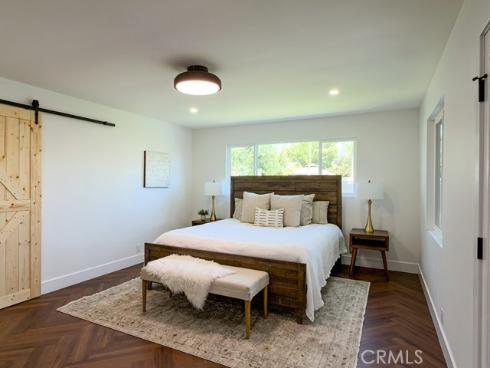 527 N Park  , Orange, CA