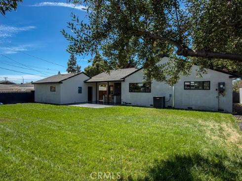 527 N Park  , Orange, CA