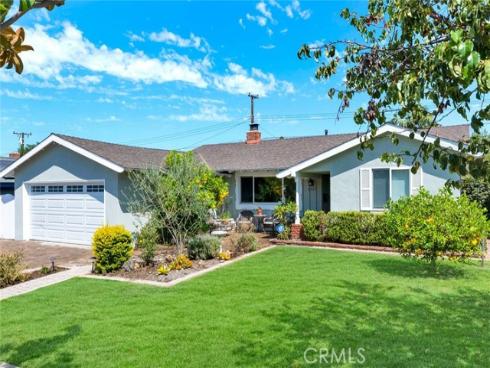2543 E. Coolidge
