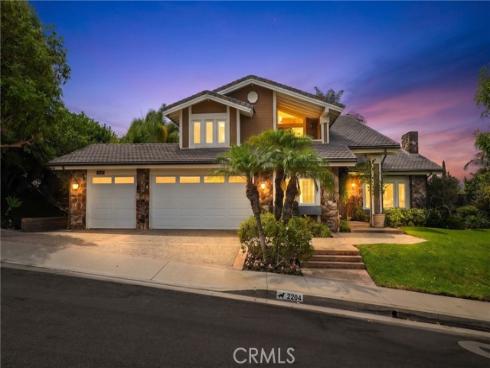 2204 E. Vista Mesa Way