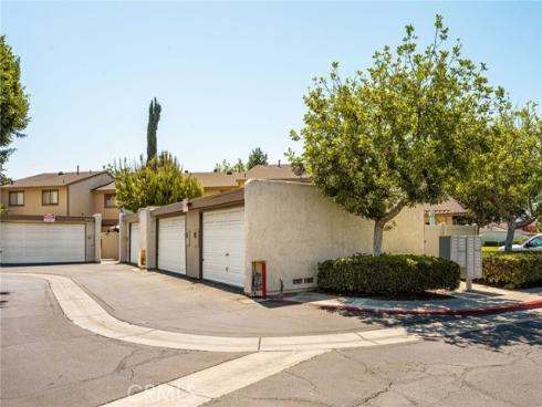 2943 N Cottonwood  1 , Orange, CA