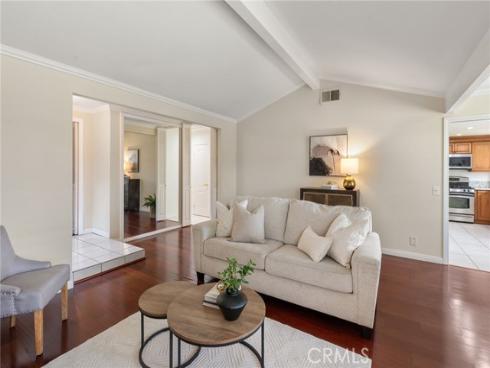 1825 W Las Palmas Circle , Orange, CA