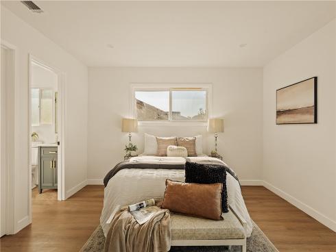 436 Hoover , Orange, CA