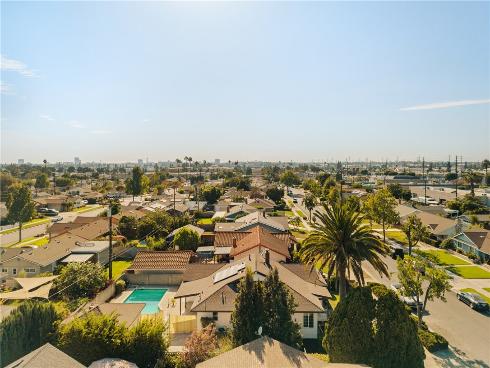 436 Hoover , Orange, CA