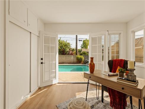 436 Hoover , Orange, CA