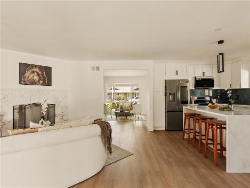 436 Hoover , Orange, CA