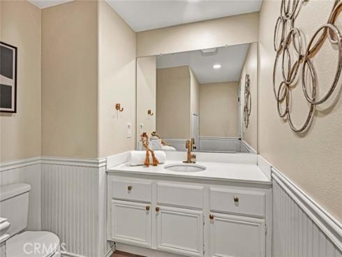 470 N Londonderry B Lane, Orange, CA