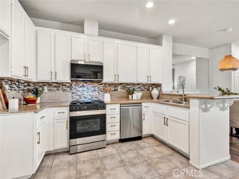470 N Londonderry B Lane, Orange, CA