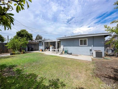 116 E Hoover , Orange, CA