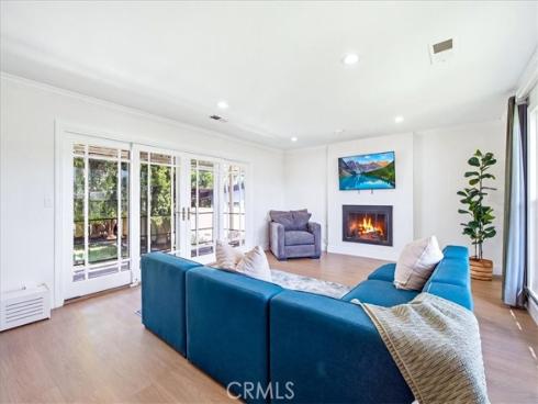 836 S Greengrove , Orange, CA