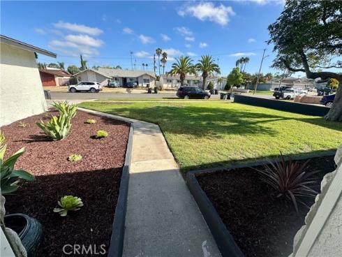 3538 E Almond , Orange, CA
